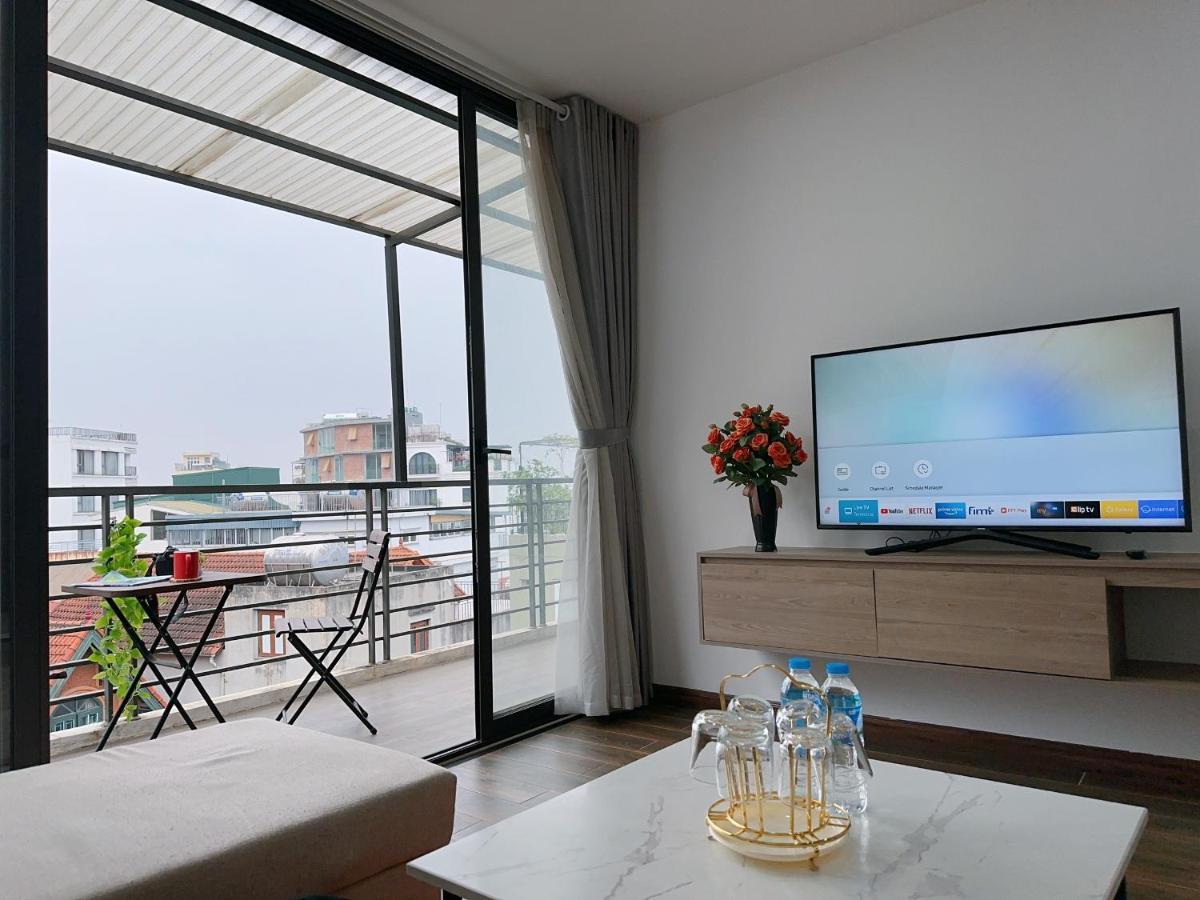 Luxe Paradise Residence 19 To Ngoc Van Hanoi Exteriör bild